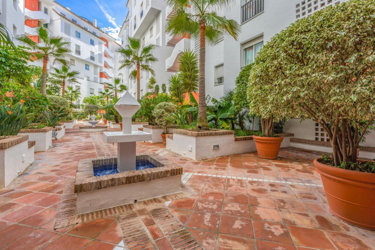 Appartement Studio, With Sea View, In Medina Garden - Puerto Banus à Marbellac Extérieur photo