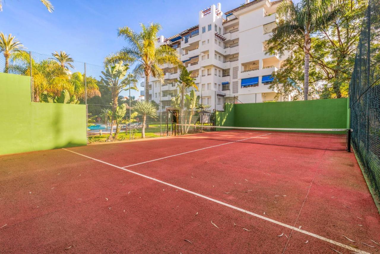 Appartement Studio, With Sea View, In Medina Garden - Puerto Banus à Marbellac Extérieur photo